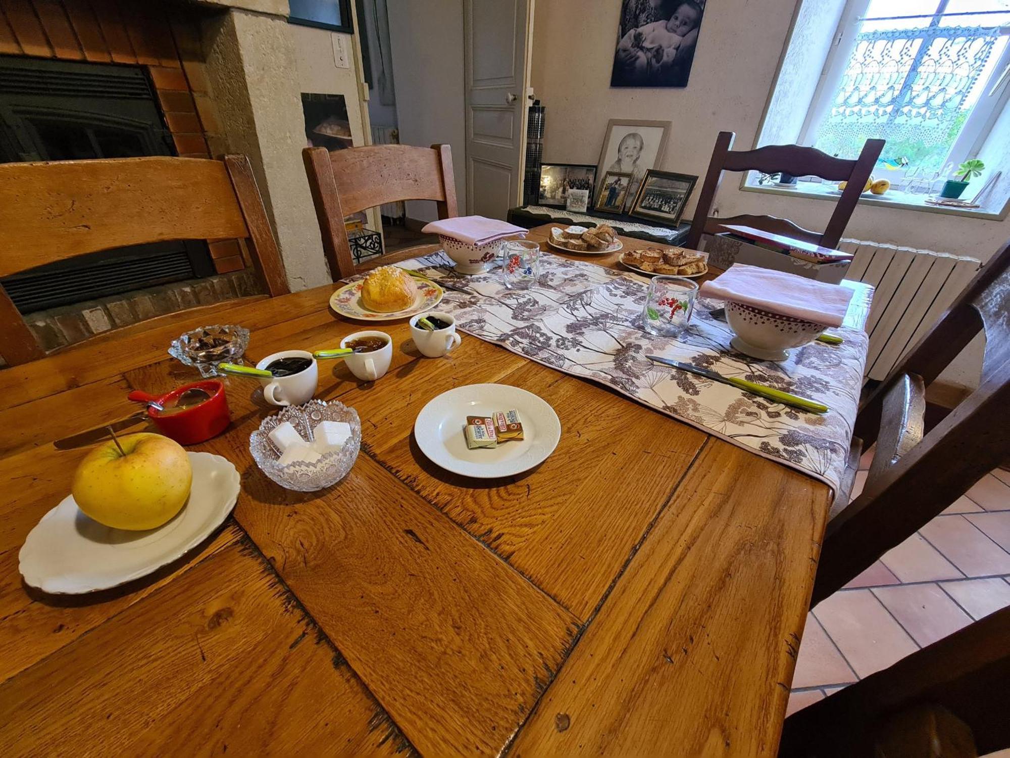 Saulnay Chambres D'Hotes Au Calme Avec Salle De Jeux En Berry - Fr-1-591-678 المظهر الخارجي الصورة